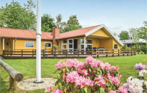 4 Bedroom Amazing Home In Juelsminde, Sønderby